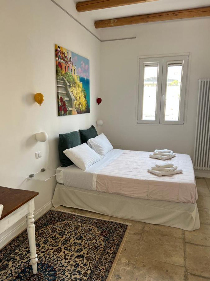 Suite Battisti 7 Lecce Exterior foto
